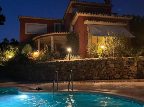 Spacious villa with stunning sea views